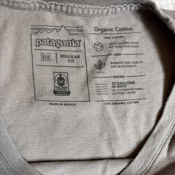 Patagonia Organic Cotton Bison Mountain Graphic T Shirt White Womens Size Medium - Picture 3 of 6